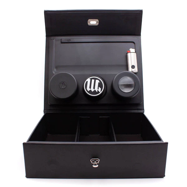 MYSTER LIMITED EDITION BLACKED OUT STASHTRAY BUNDLE